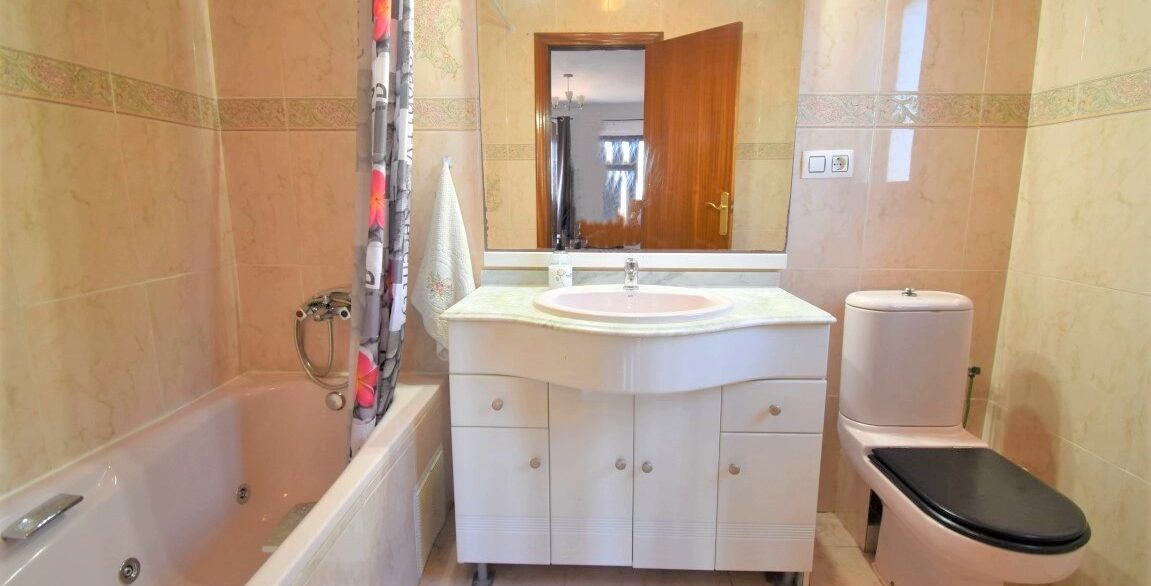 11OC1706Bath