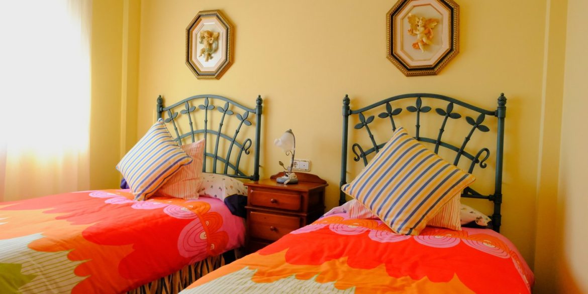 7046_amazing_countryside_finca_with_income_120224150014_master_bath_a