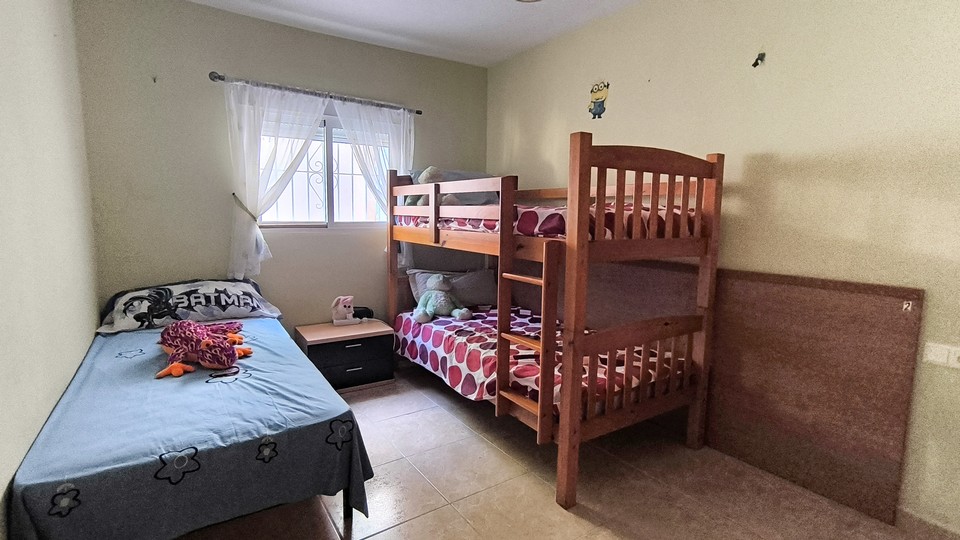 H Bed2