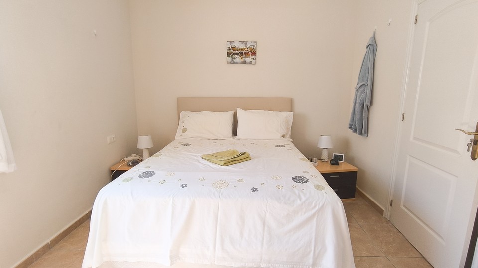 H Bed3