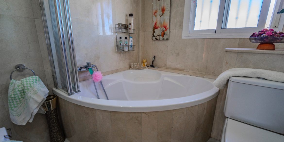 Bath1a