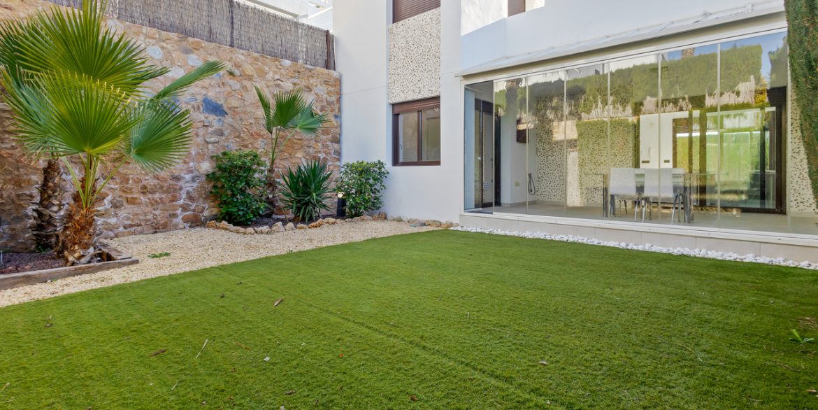 158872-villa-for-sale-in-algorfa-30880831-large