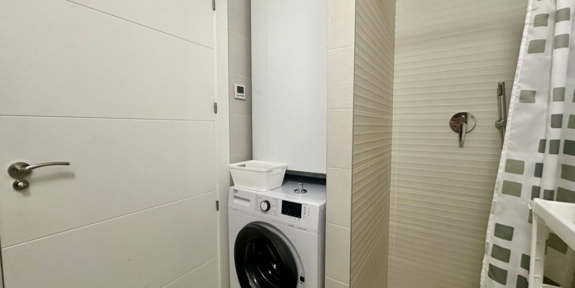 546008_xl
