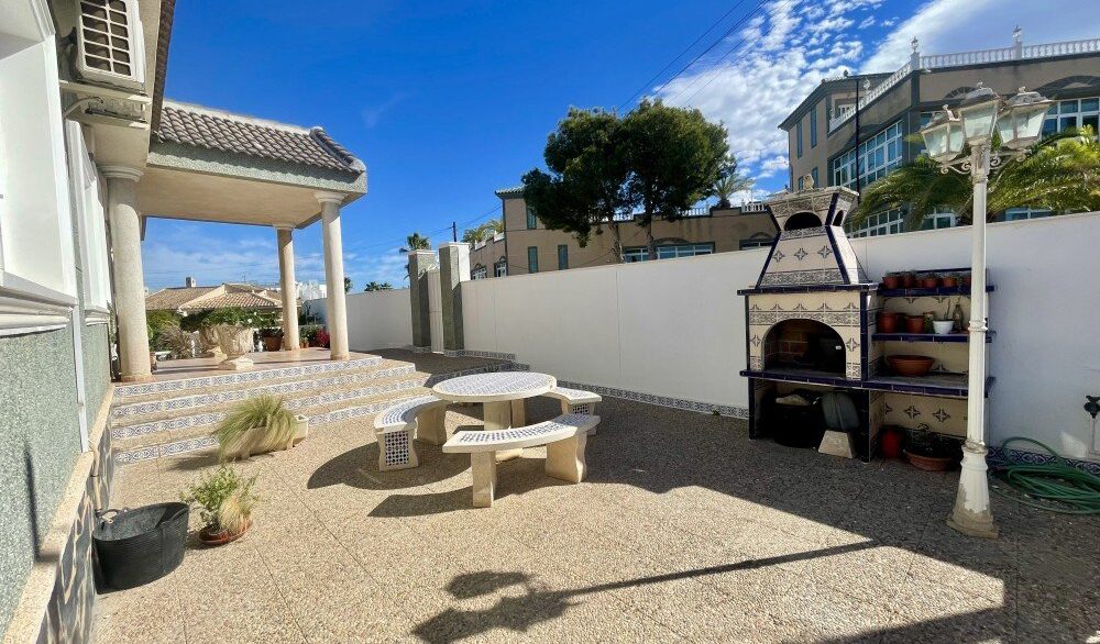 Barbecue-area-CSH4