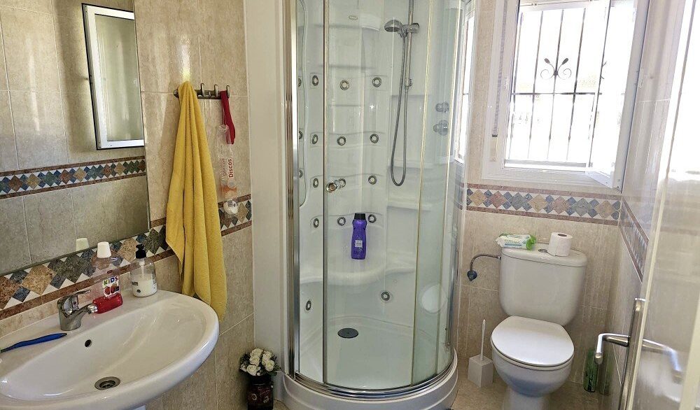 Bathroom-2-CSH110