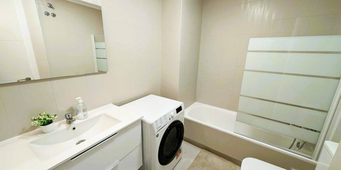 Bathroom-2-CSH149