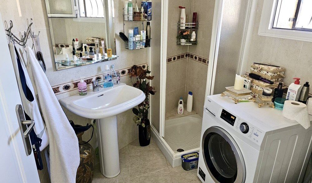Bathroom-3-CSH110