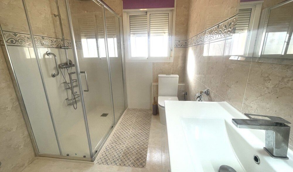 Bathroom-CSH145