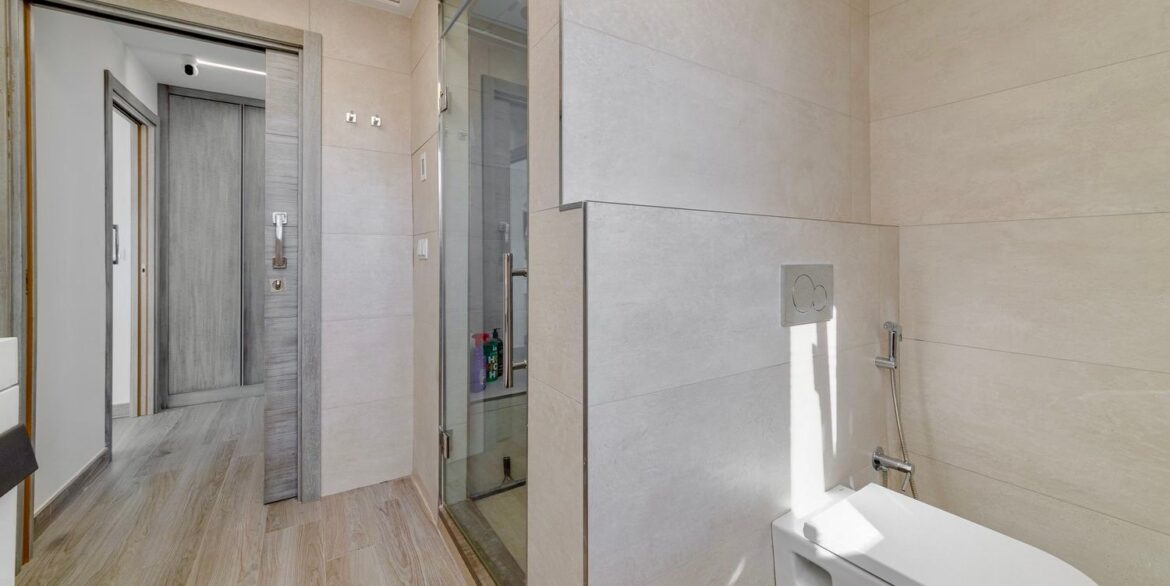 Bathroom2-CSH94