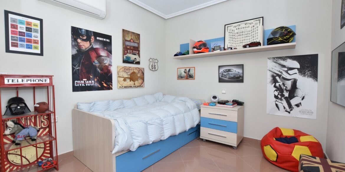 Bed2