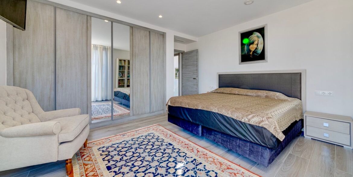 Bedroom-4-CSH94
