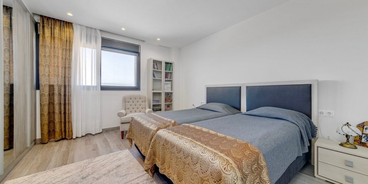 Bedroom-7-CSH94
