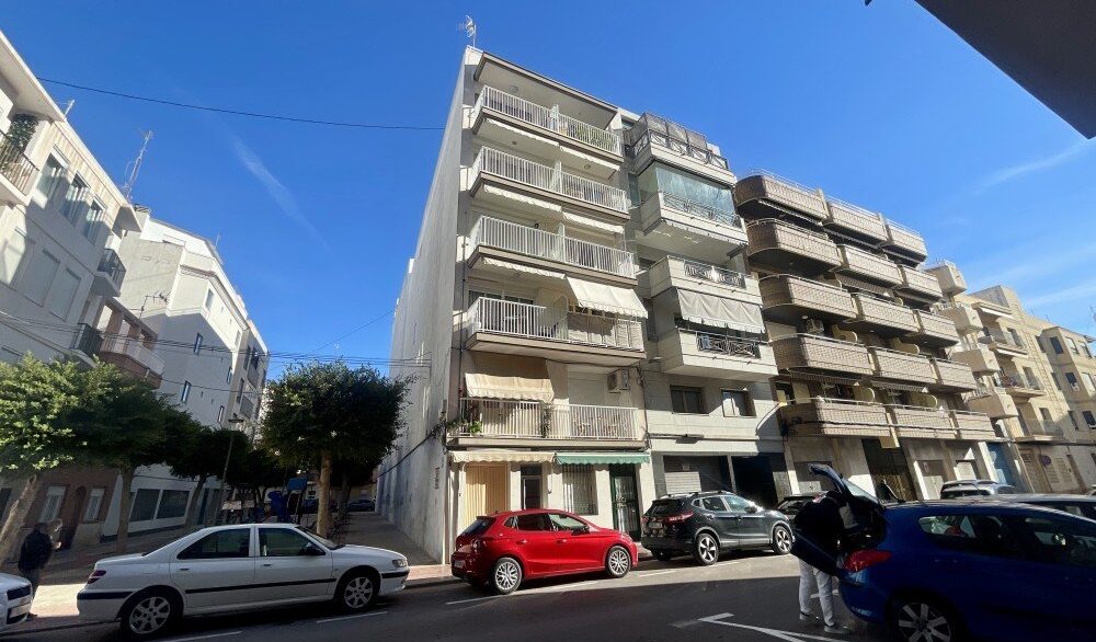Facade-CSH99