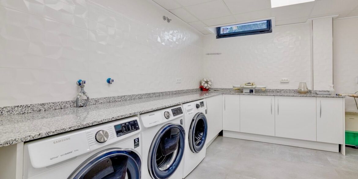 Laundry-room-CSH94