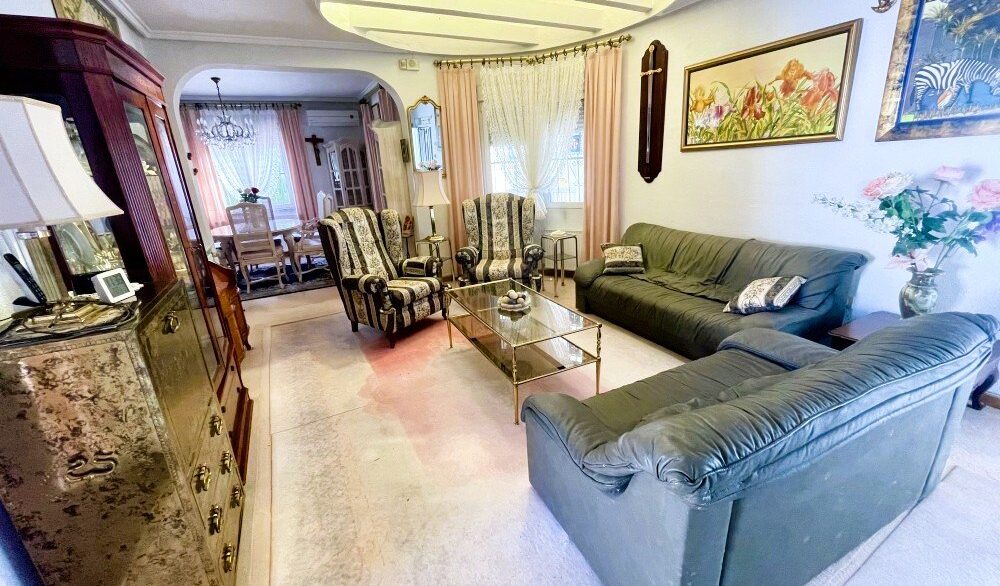 Living-room-CSH136.jpeg