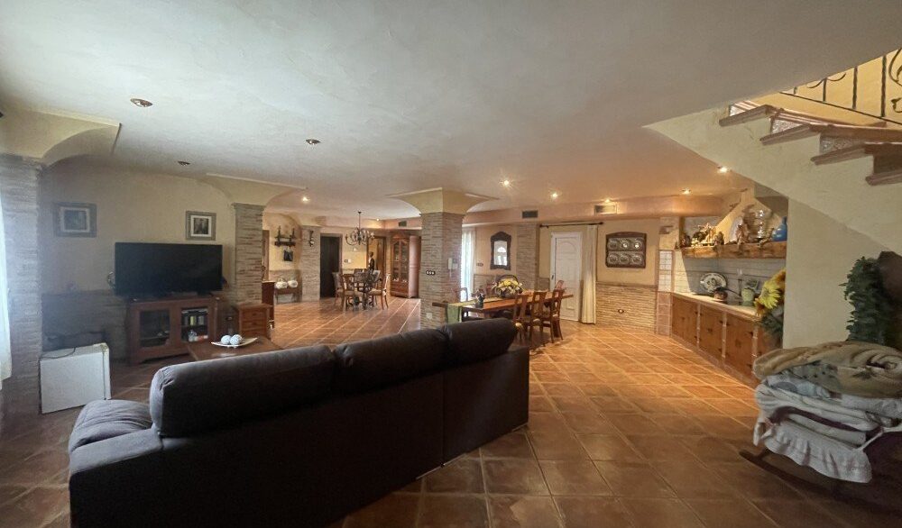 Living-room-CSH7