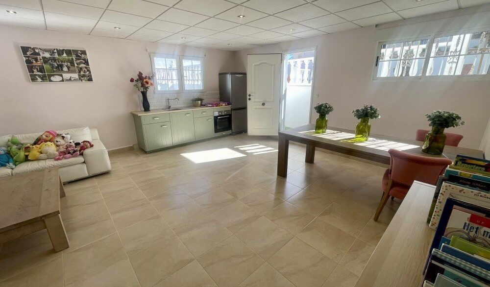 Louge-and-kitchen-basement-CSH146.jpeg