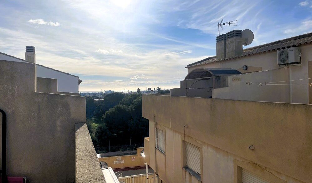 See-view-CSH125.jpeg