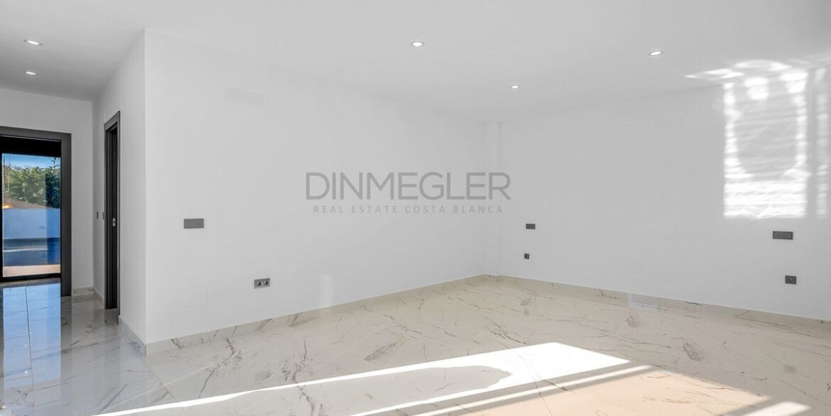 ShowFeedImage