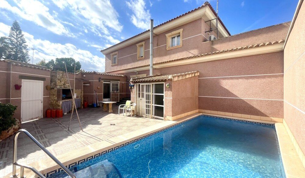 Swimming-pool-CSH7