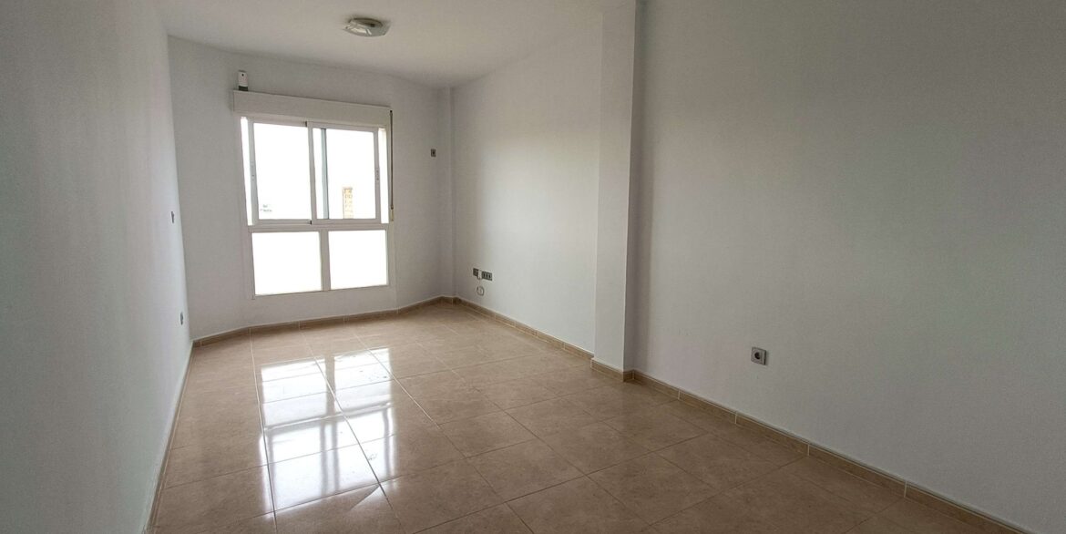 12415_lovely_apartment_in_a_great_location_041225134721_img20251204115647