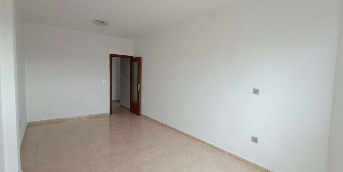 12415_lovely_apartment_in_a_great_location_041225134729_img20251204115709