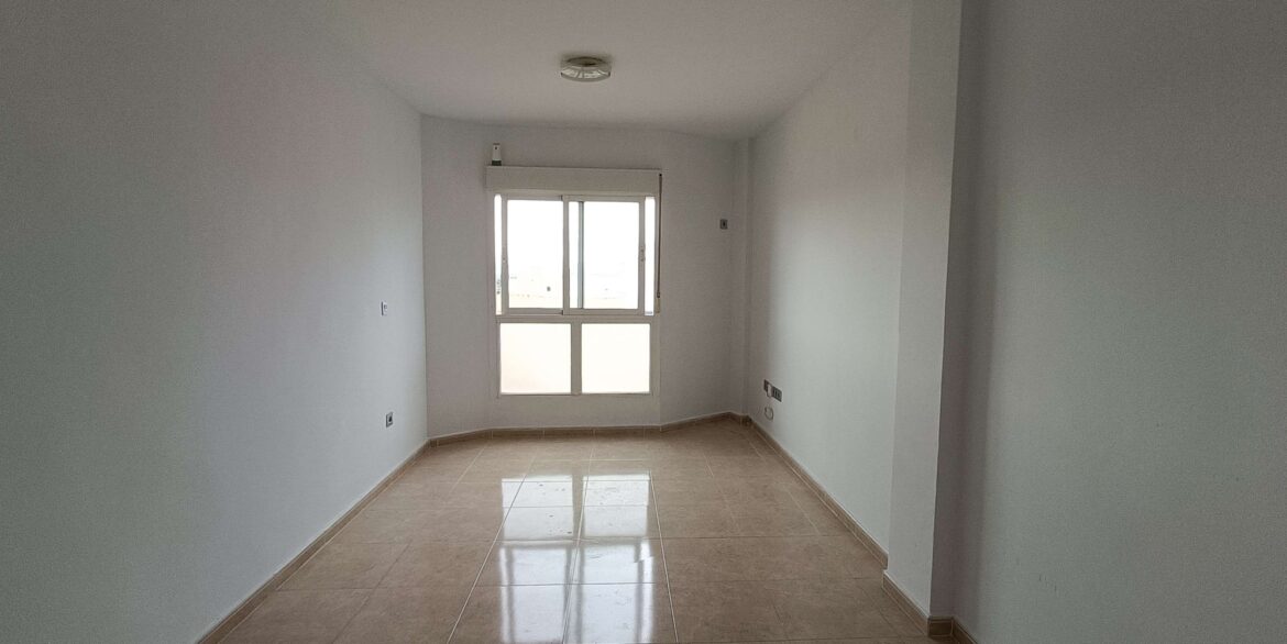 12415_lovely_apartment_in_a_great_location_041225134731_img20251204115658