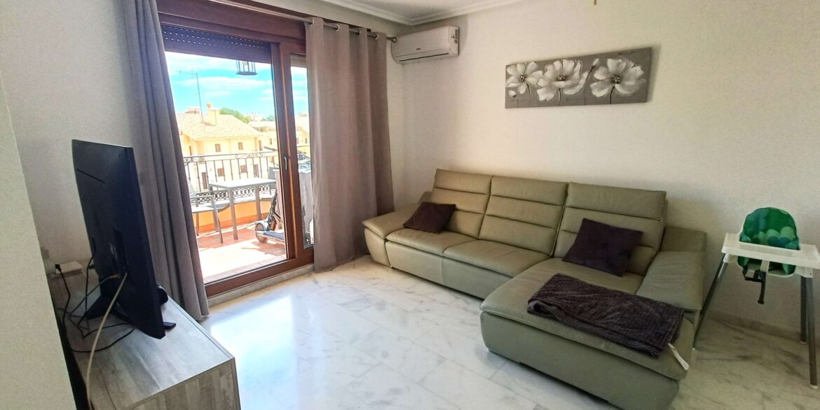 13171_stunning_top_floor_apartment_with_private_solarium_150426123811_3