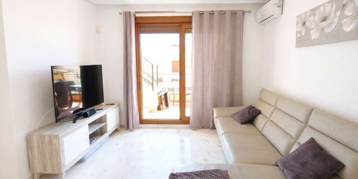 13171_stunning_top_floor_apartment_with_private_solarium_150426124041_8