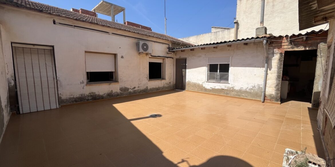 160216-townhouse-for-sale-in-algorfa-31310788-large