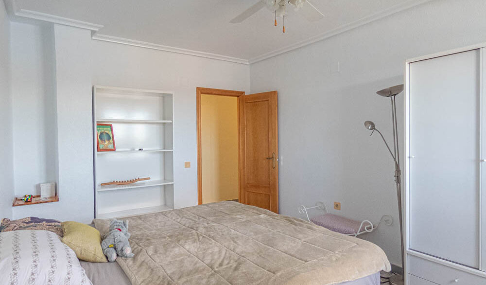 8093_stunning_reformed_countryside_villa_051024105148_p1210261