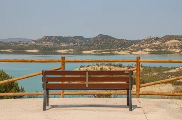 Torremendo Bench