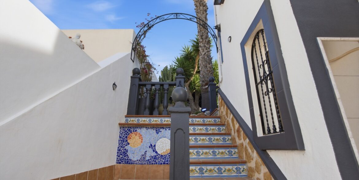 villa-rojales-1678-35