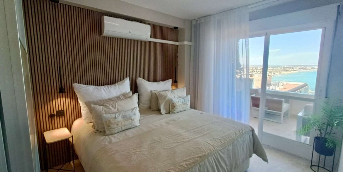 14226_renovated_2_bedroom_apartment_with_stunning_sea_views_in_cabo_cervera__torrevieja_070826181918_b5c0ff7e_4456_4def_a0d6_28b924ef16ebapartment_for_sale_in_torreviejajpg
