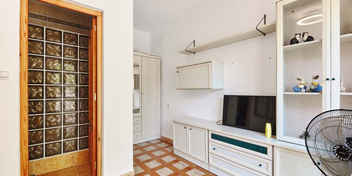 158_detached_villa_for_sale_in_pinar_de_campoverde_300725141652_dscf1183