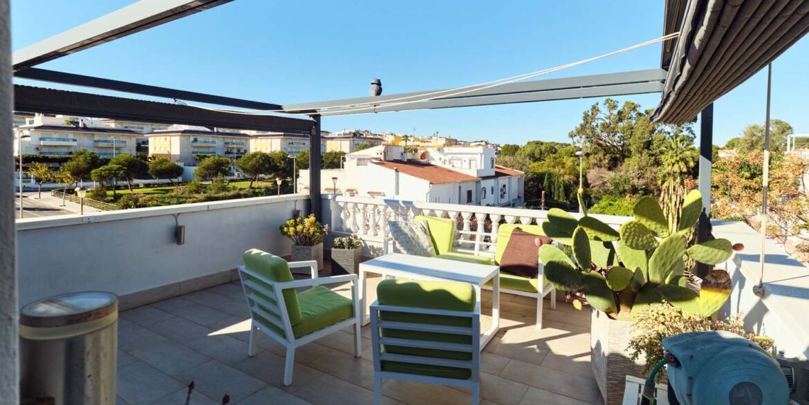 200_townhouse_for_sale_in_mil_palmeras_251125145946_dscf2496