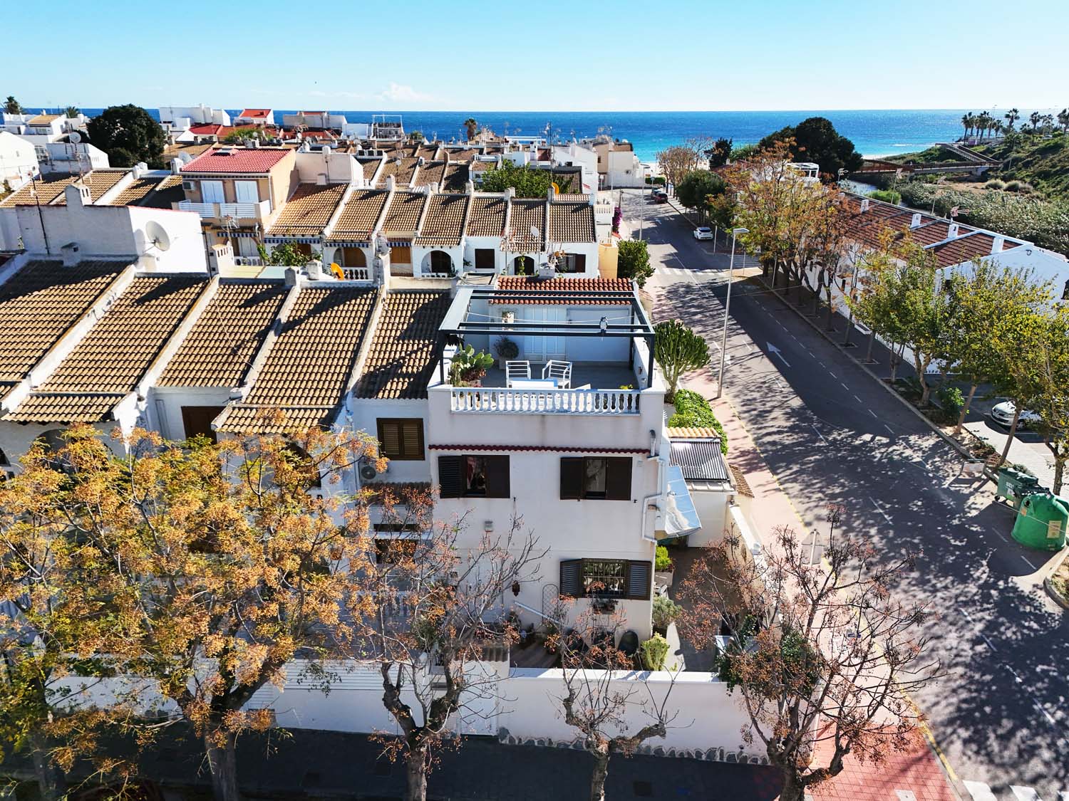 2 Bed, 2 Bath, Quad Villa in Orihuela Costa