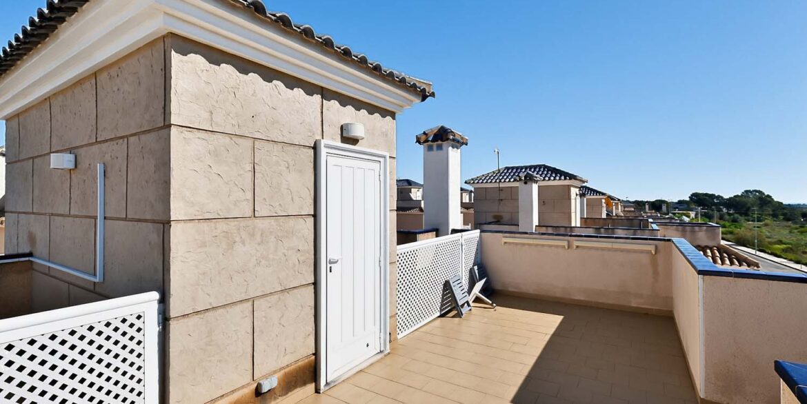 224_detached_villa_for_sale_in_pinar_de_campoverde_110326093550_rawmedia_7427