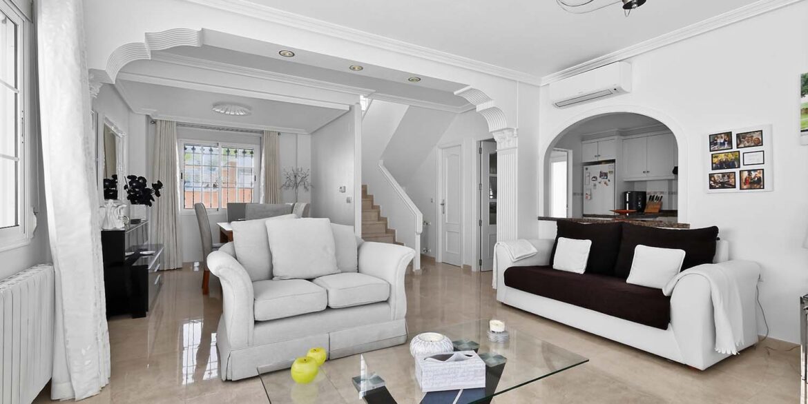 224_detached_villa_for_sale_in_pinar_de_campoverde_110326093551_rawmedia_7349