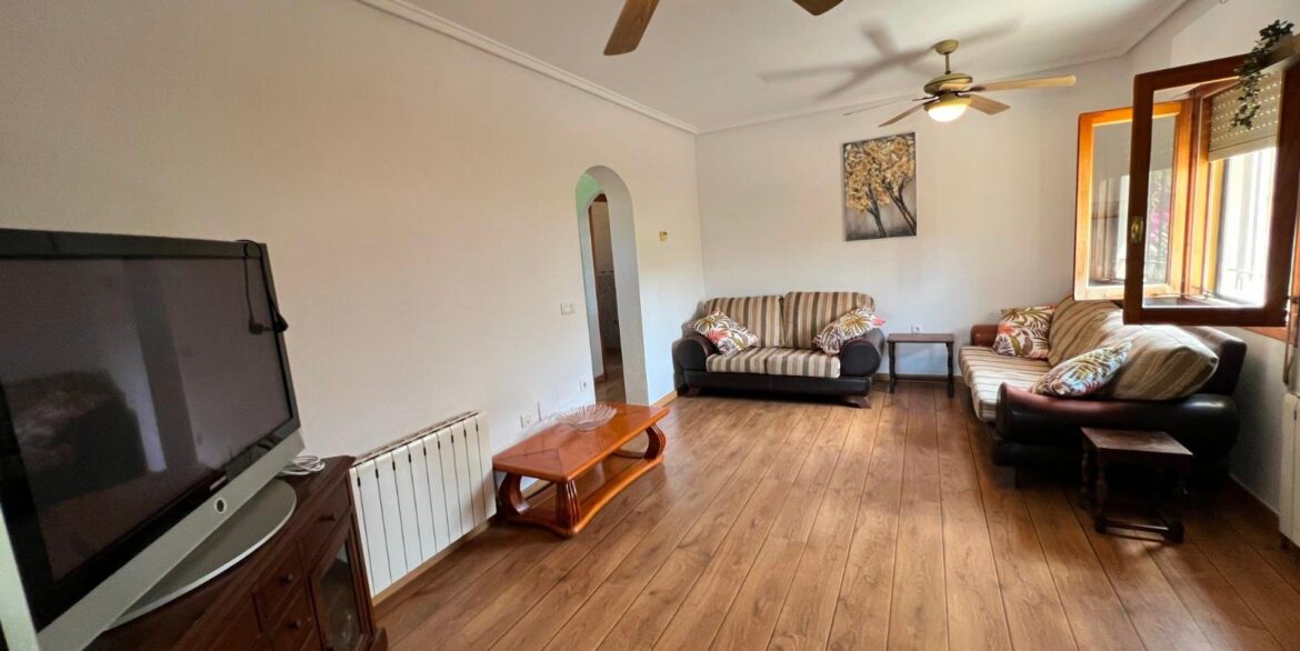 247_detached_villa_for_sale_in_pinar_de_campoverde_110626141017_photo_2026_06_11_14_04_36_4