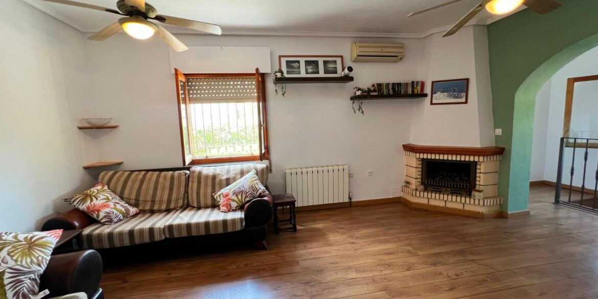 247_detached_villa_for_sale_in_pinar_de_campoverde_110626141018_photo_2026_06_11_14_04_36_3
