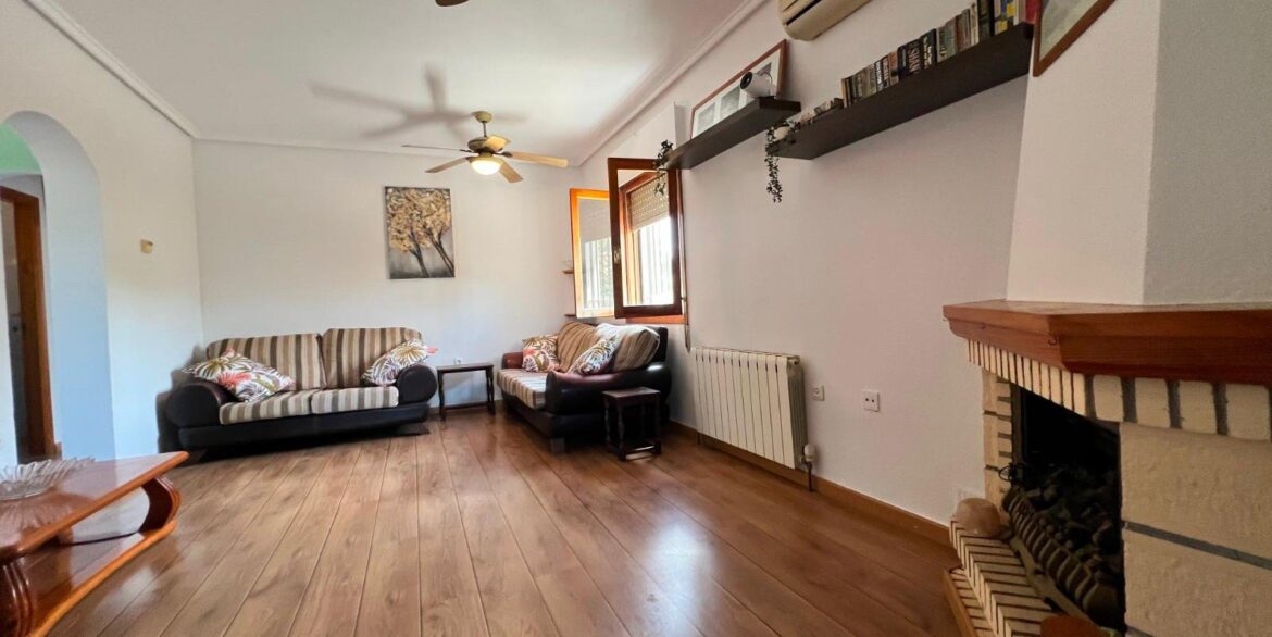 247_detached_villa_for_sale_in_pinar_de_campoverde_110626141018_photo_2026_06_11_14_04_40_4