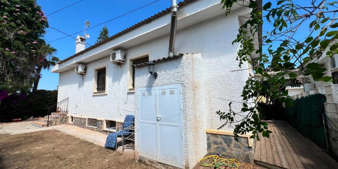 247_detached_villa_for_sale_in_pinar_de_campoverde_110626141020_photo_2026_06_11_14_04_34_4