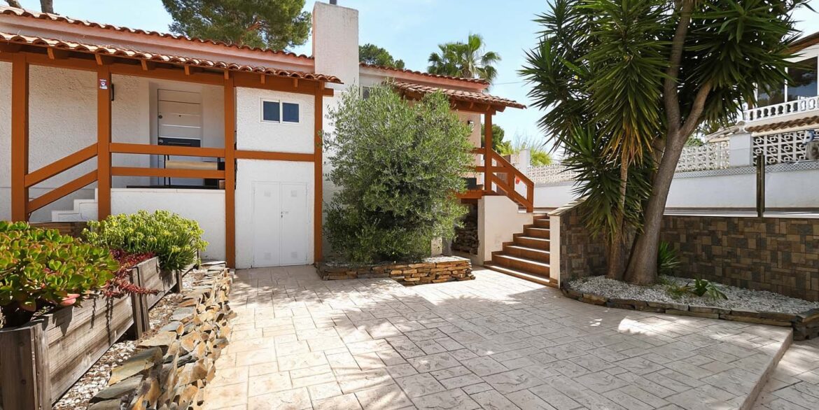 248_detached_villa_for_sale_in_pinar_de_campoverde_040526085816_dscf3009