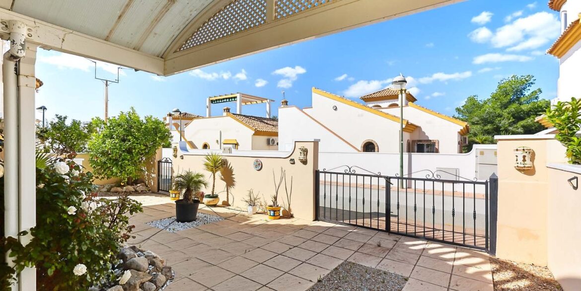 260_detached_villa_for_sale_in_pinar_de_campoverde_200526085954_dscf5777