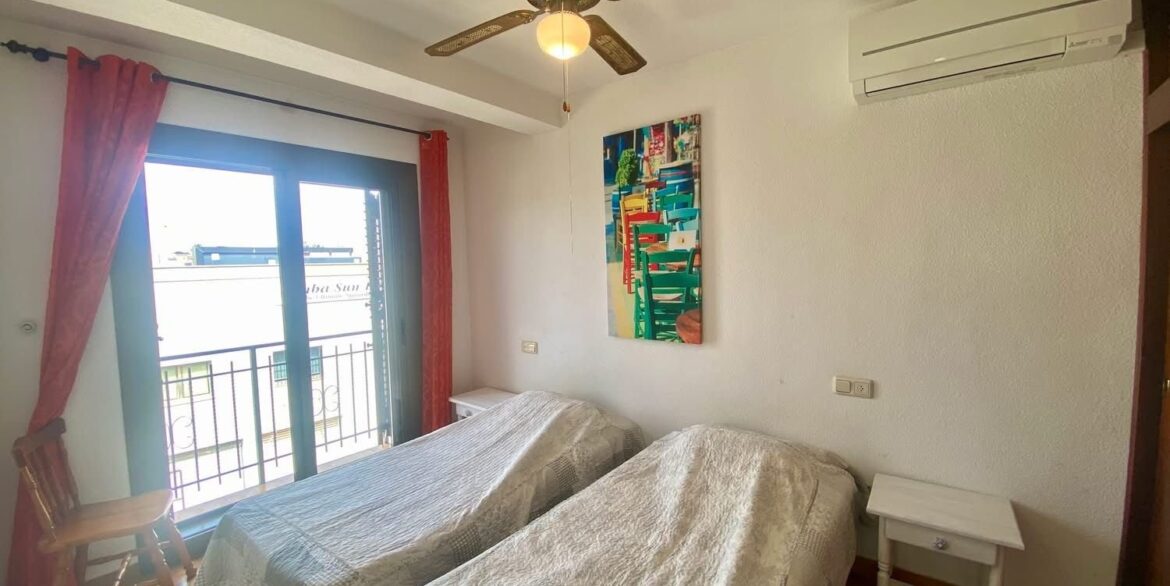 261_apartment_for_sale_in_cabo_roig_200526124807_whatsapp_image_2026_05_20_at_12.04.11