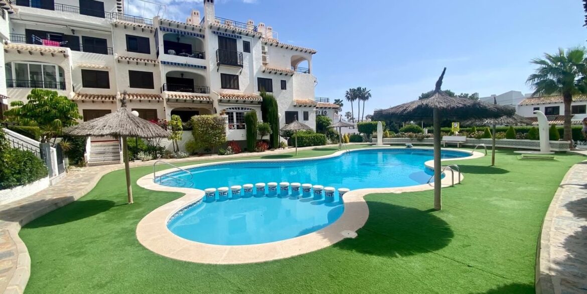 261_apartment_for_sale_in_cabo_roig_200526124807_whatsapp_image_2026_05_20_at_12.04.11_1