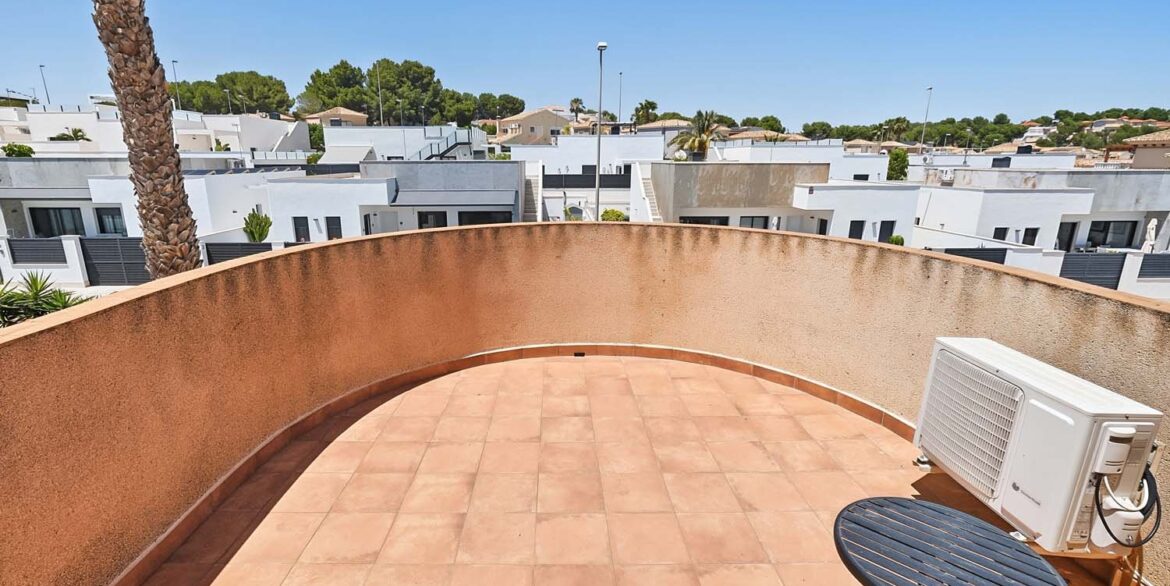 273_detached_villa_for_sale_in_pinar_de_campoverde_080626091715_dscf7478