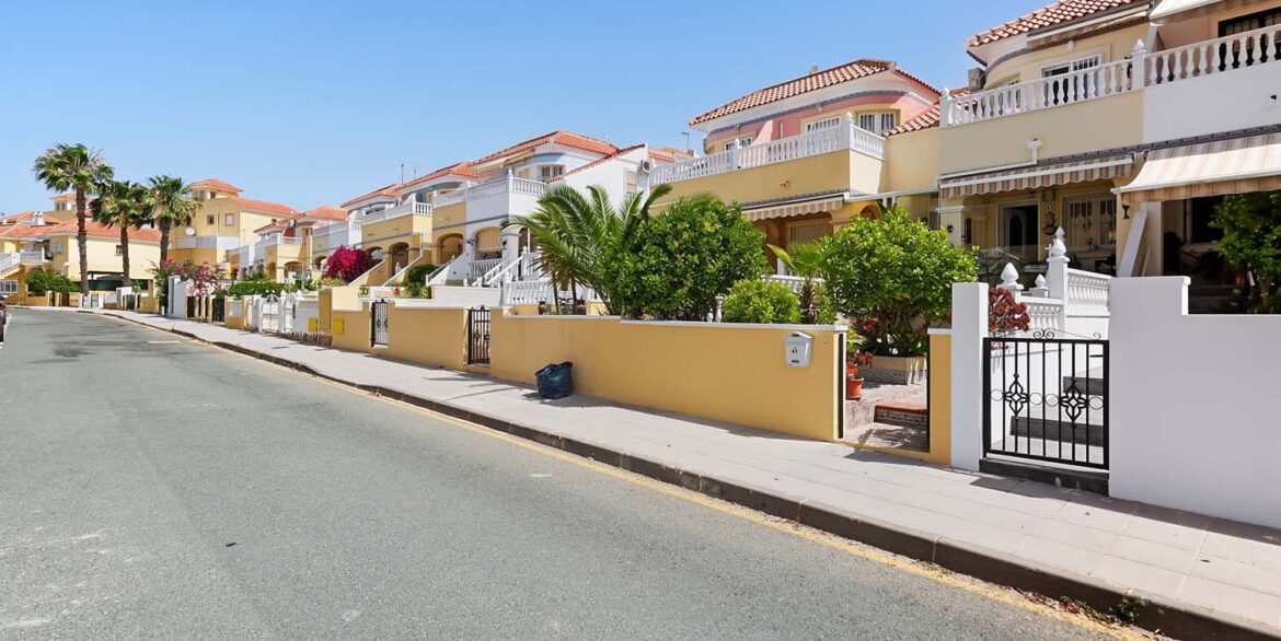 283_townhouse_for_sale_in_pinar_de_campoverde_230626083812_dscf9040