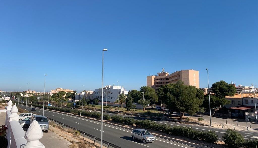 Road View